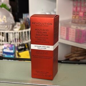 Revolution Skincare London Multi-Acid Peeling Solution